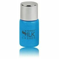 perfect-silk-lashes-setting-lotion-light-blue