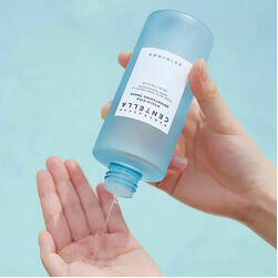 skin1004-madagascar-centella-hyalu-cica-brightening-toner-face-toner-210-ml